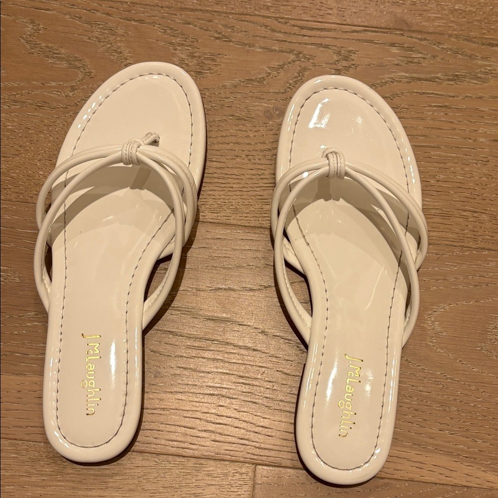 J McLaughlin Caitlin white sandals woman’s size 8